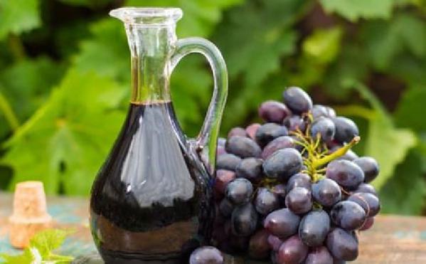 دبس العنب وميزاته 